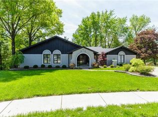 15028 Willmont Ct, Chesterfield, MO