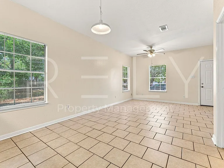 PM2-GT2908 Whisper Oaks Ln — Photo 9
