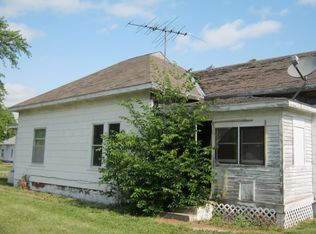 811 Grand Ave, Ravenna, NE 68869