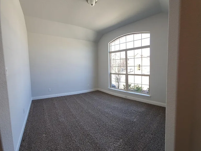 1801 Spinnaker Dr — Photo 10