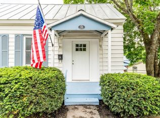 58 Pearl St, Northfield, VT 05663