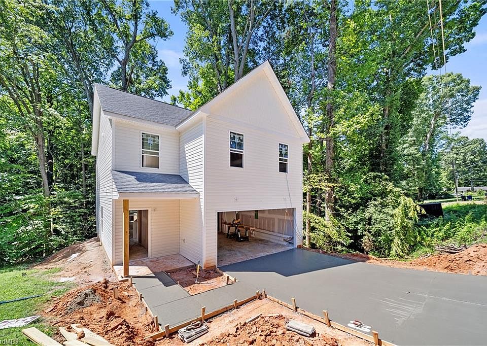 1st image of 4819 Stonewall St