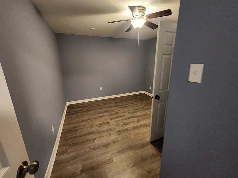 1603 Richards St — Photo 6