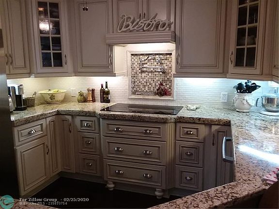 5th image of 7012 Bitterbush Pl