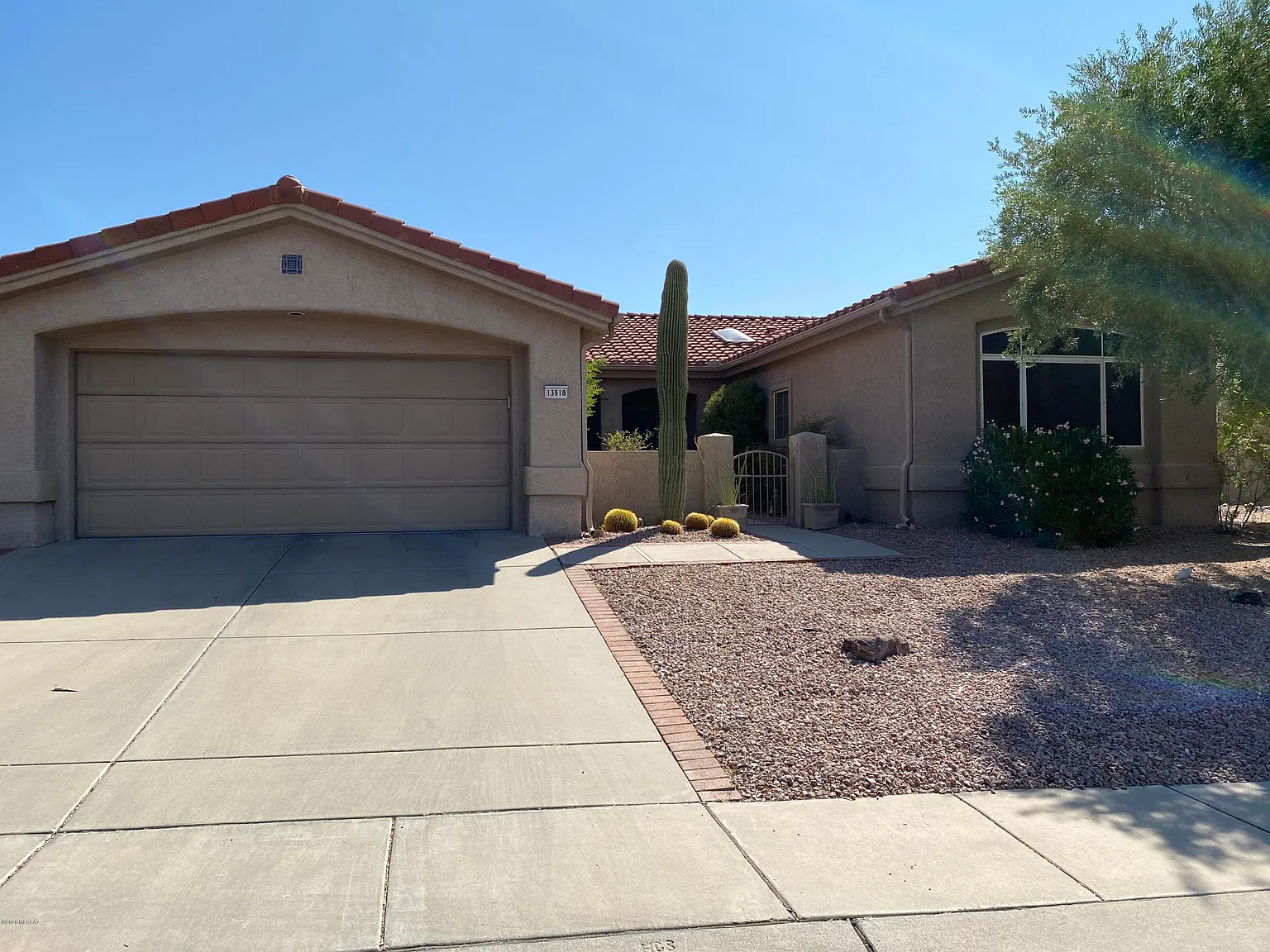 2 bed, 2.0 bath, 1728 sqft, $2,800 — Photo 1