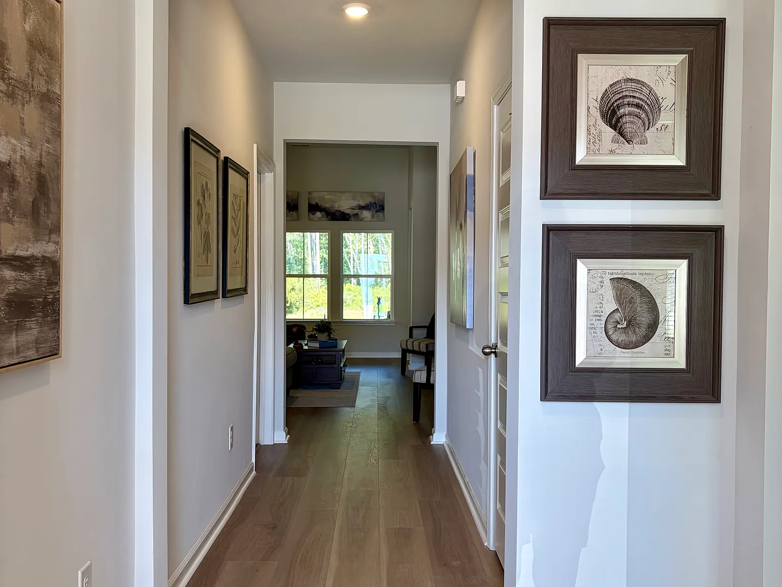 3 bed, 1748 sqft, $2,500 — Photo 2