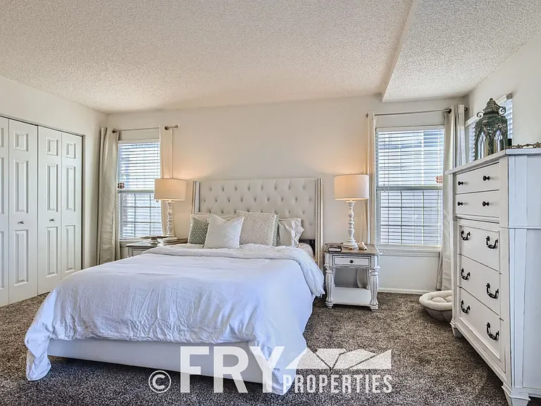 8523 Union Cir — Photo 14