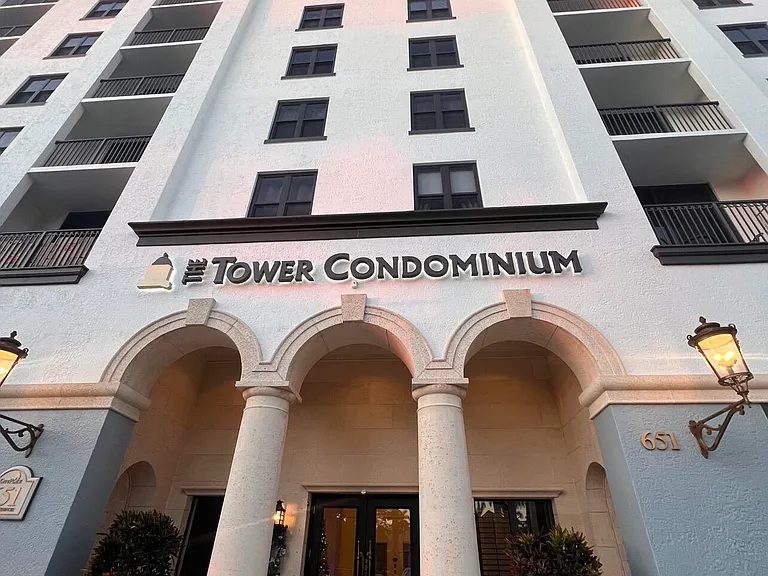 651 Okeechobee Blvd #706 — Photo 2