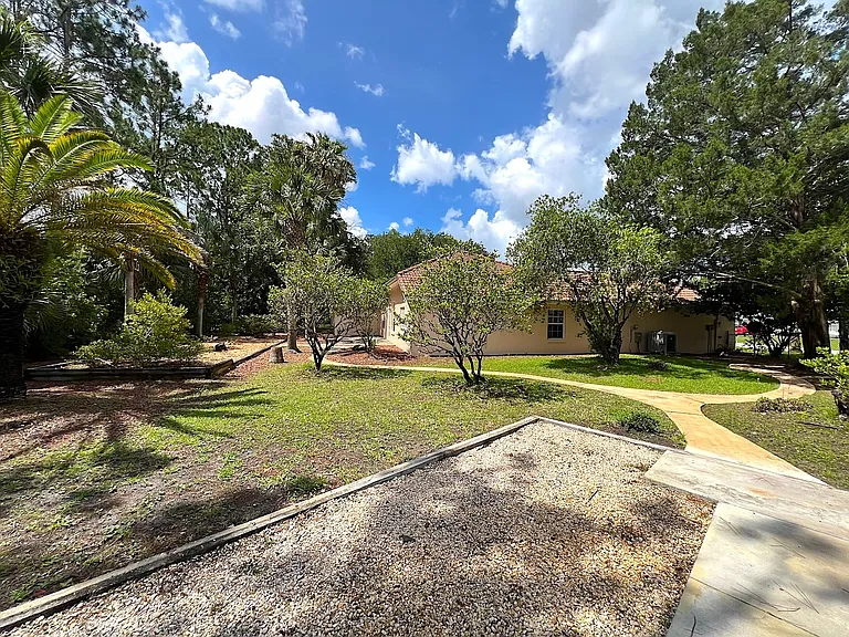 87 Rose Dr — Photo 14