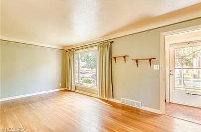4th image of 21431 Crystal Ave