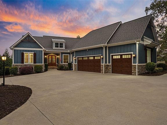 4th image of 600 Coleridge Ct