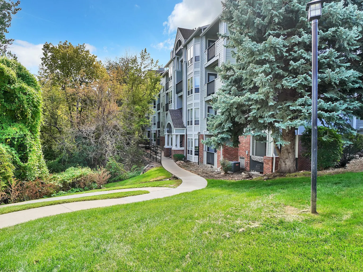 Residences at Bear Creek — Photo 4