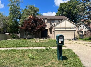 44335 Boulder Dr, Clinton Township, MI 48038