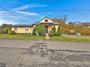 307 S Wylam St, Frackville, PA 17931