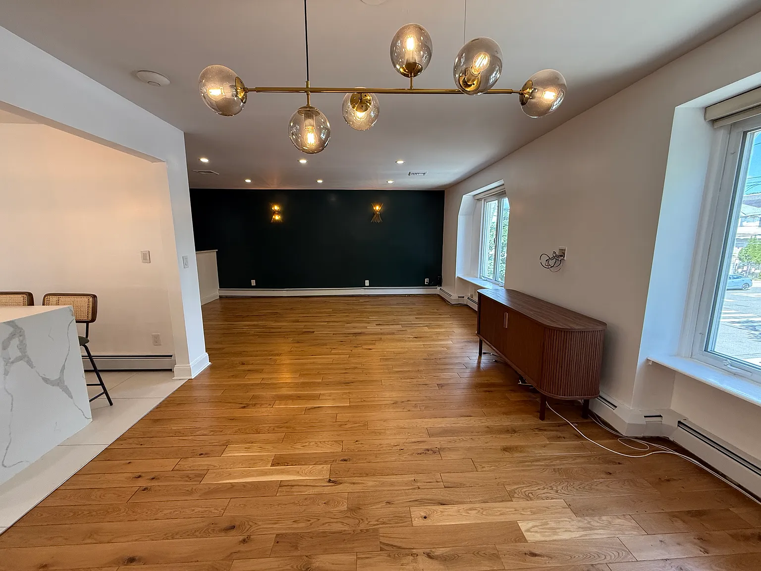 3 bed, 1.5 bath, 1500 sqft, $3,500 — Photo 4