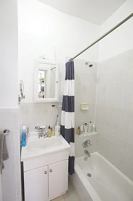 Rented by CG Realty | media 29