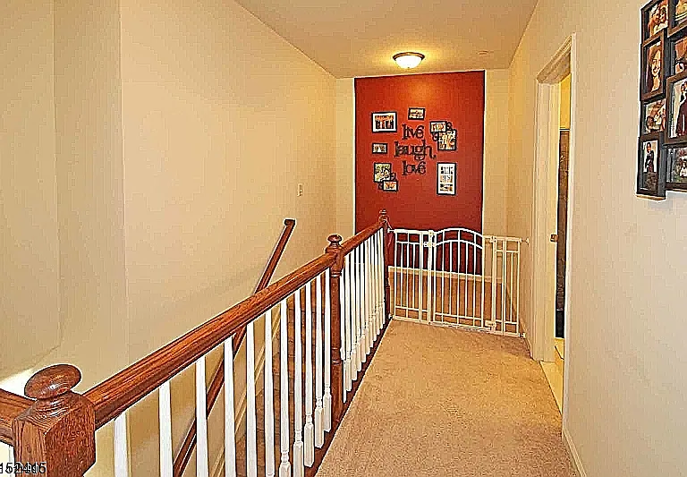 101 Welsh Pl — Photo 12