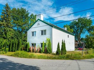 1015 Arnold St #2, Innisfil, ON L0L 1C0