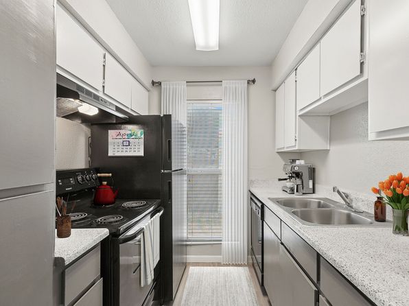 1902 N Midland Dr #6-0605