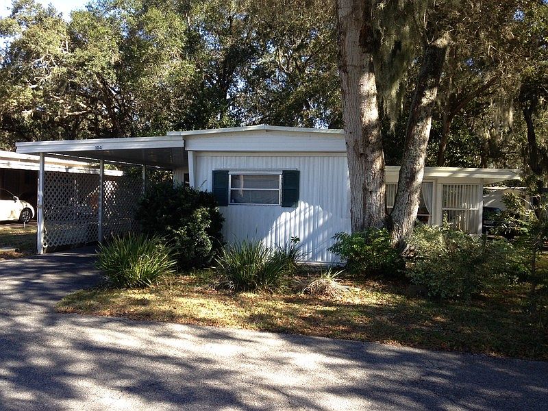 1st image of 104 Camellia Dr