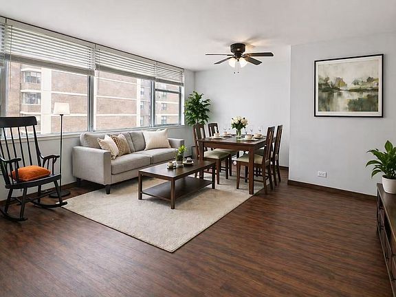 2nd image of 6301 N Sheridan Rd APT 15B