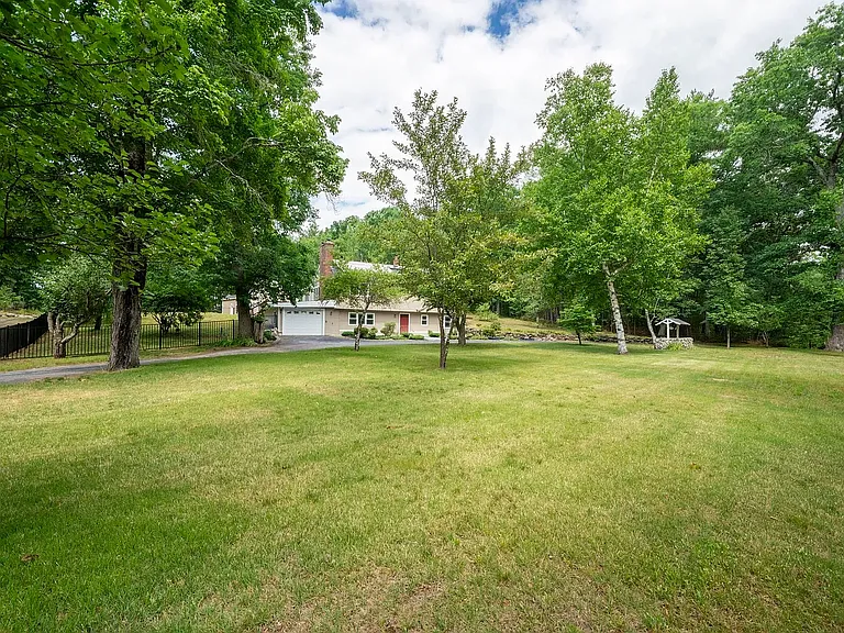 48 Witches Spring Rd — Photo 26