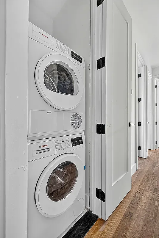 337 Cornelia Street — Photo 3