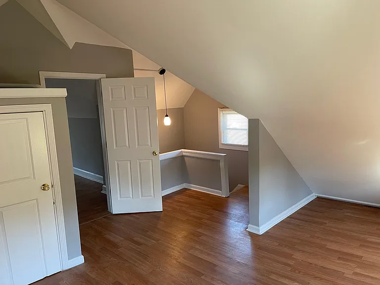 5522 Montgomery Rd — Photo 23