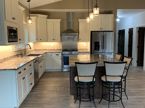 3rd image of 4291 Heartwood Ln