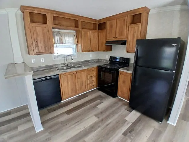 1 bed, 704 sqft, $1,650 — Photo 3