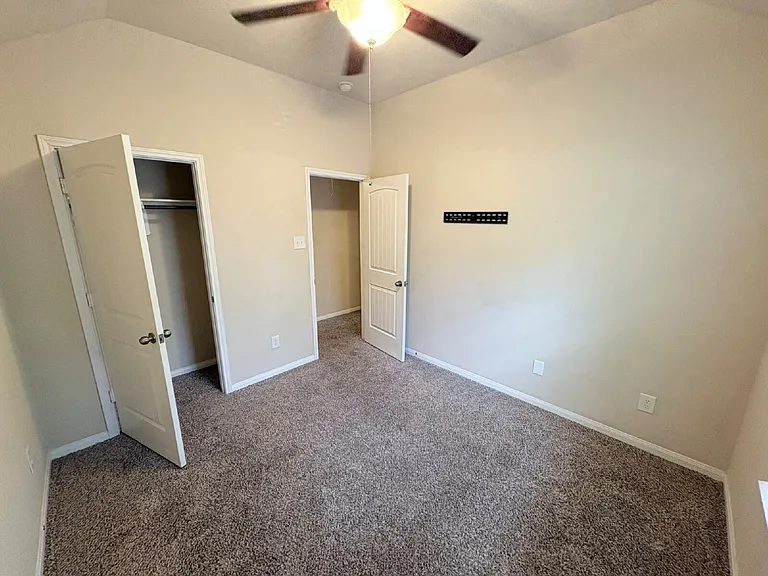 3721 Whisper Walk — Photo 19