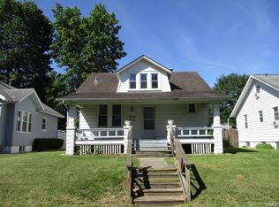 27 Iowa Ave, Belleville, IL 62220