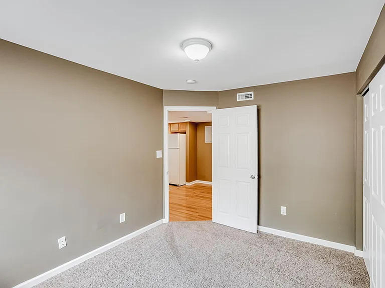 5953 Columbia Ave #G — Photo 11
