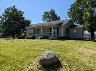 13096 Smith Rd, Wellington, OH 44090