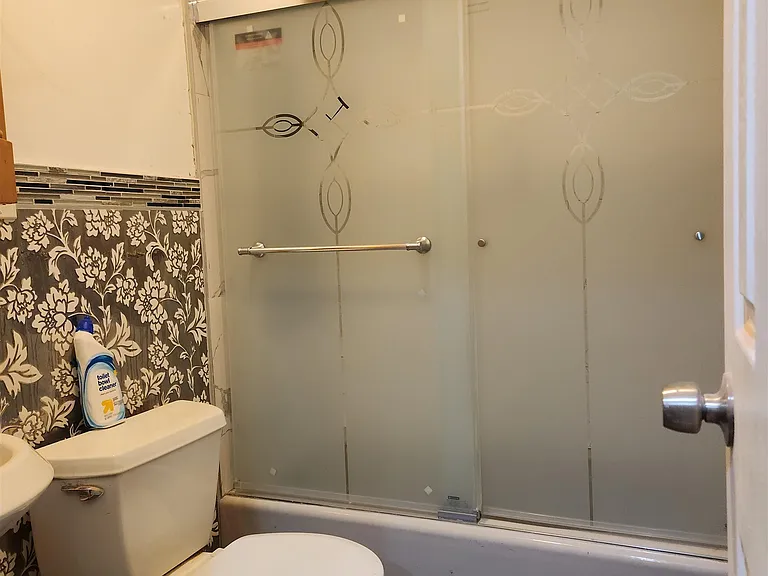 39 Terhune Ave #2 — Photo 8