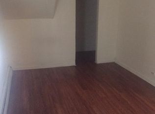 1018 Lathrop Ave UPPR 1, Forest Park, IL