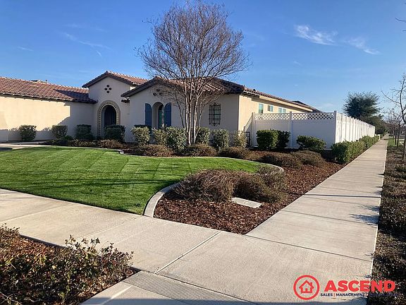 2nd image of 12727 Medallion Dr