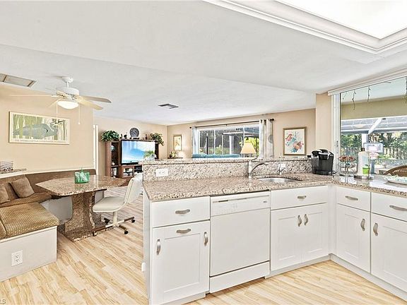 4th image of 3935 Coquina Dr