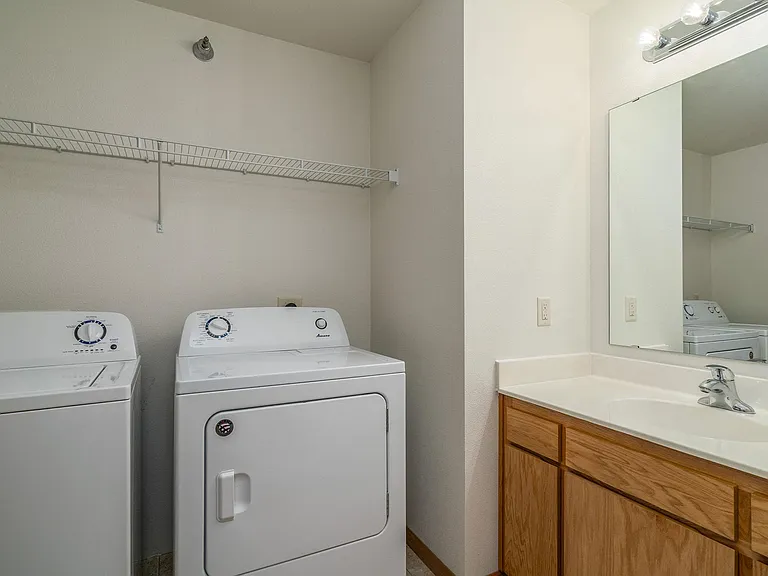 Desoto Estates — Photo 9