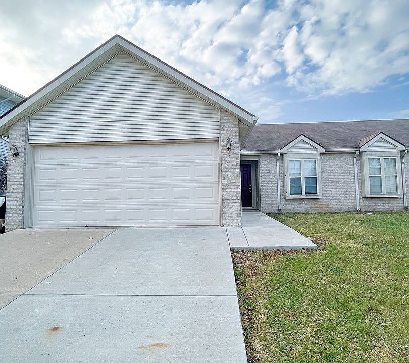 1st image of 3602 Thornhill Cir E