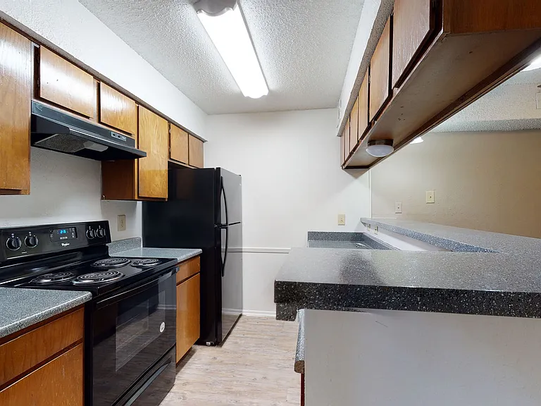 Addison Apartments at the Park — Photo 207