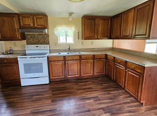 152 Pond Hollow Rd, Hartsville, SC 29550