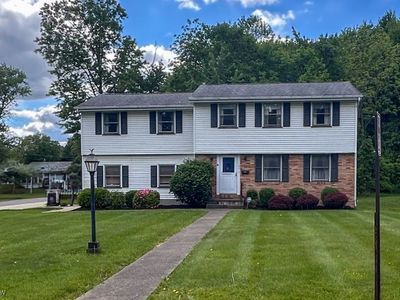 100 Chadwick Ln, Youngstown, OH, 44515