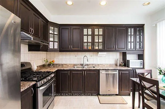 10 Treepark St #MAIN 2ND — Photo 5