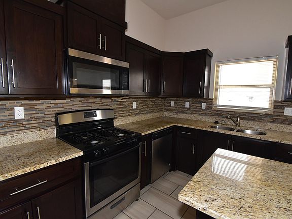 4th image of 5614 Secondwood Pl Unit B