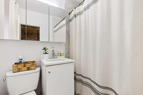 Rented by Dalan Rentals | media 15