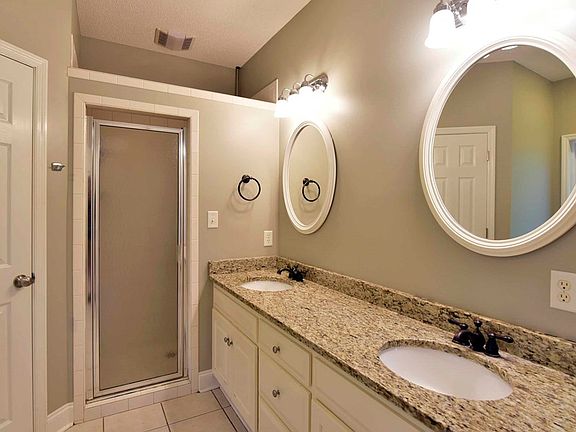 4th image of 149 Fairethorne Dr