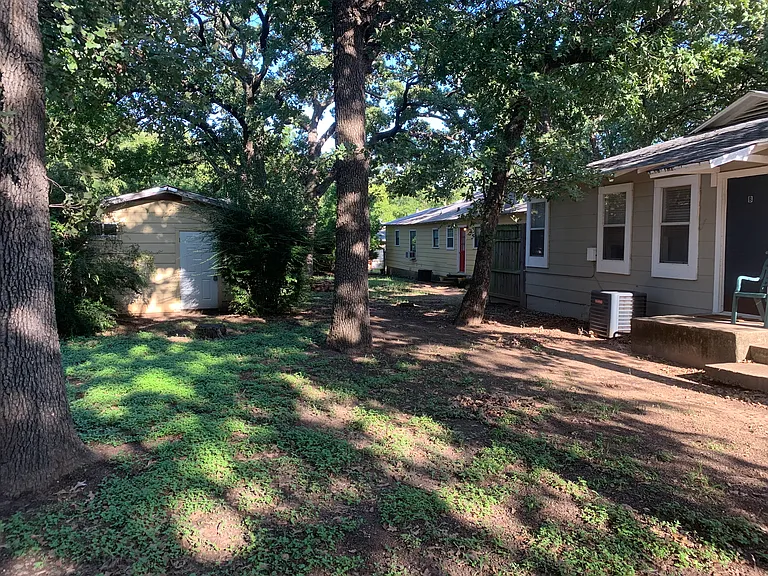 1303 Fannin St — Photo 4