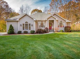 120 W Wrentham Rd, Cumberland, RI 02864