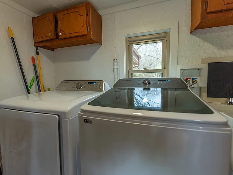 35 Wolfe Park Cir — Photo 20